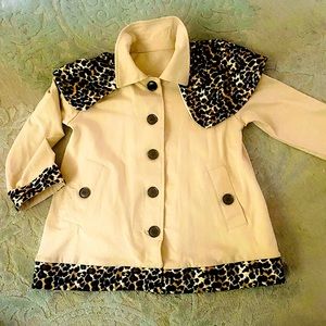 Adorable stylish swing jacket tan & leopard size 6x